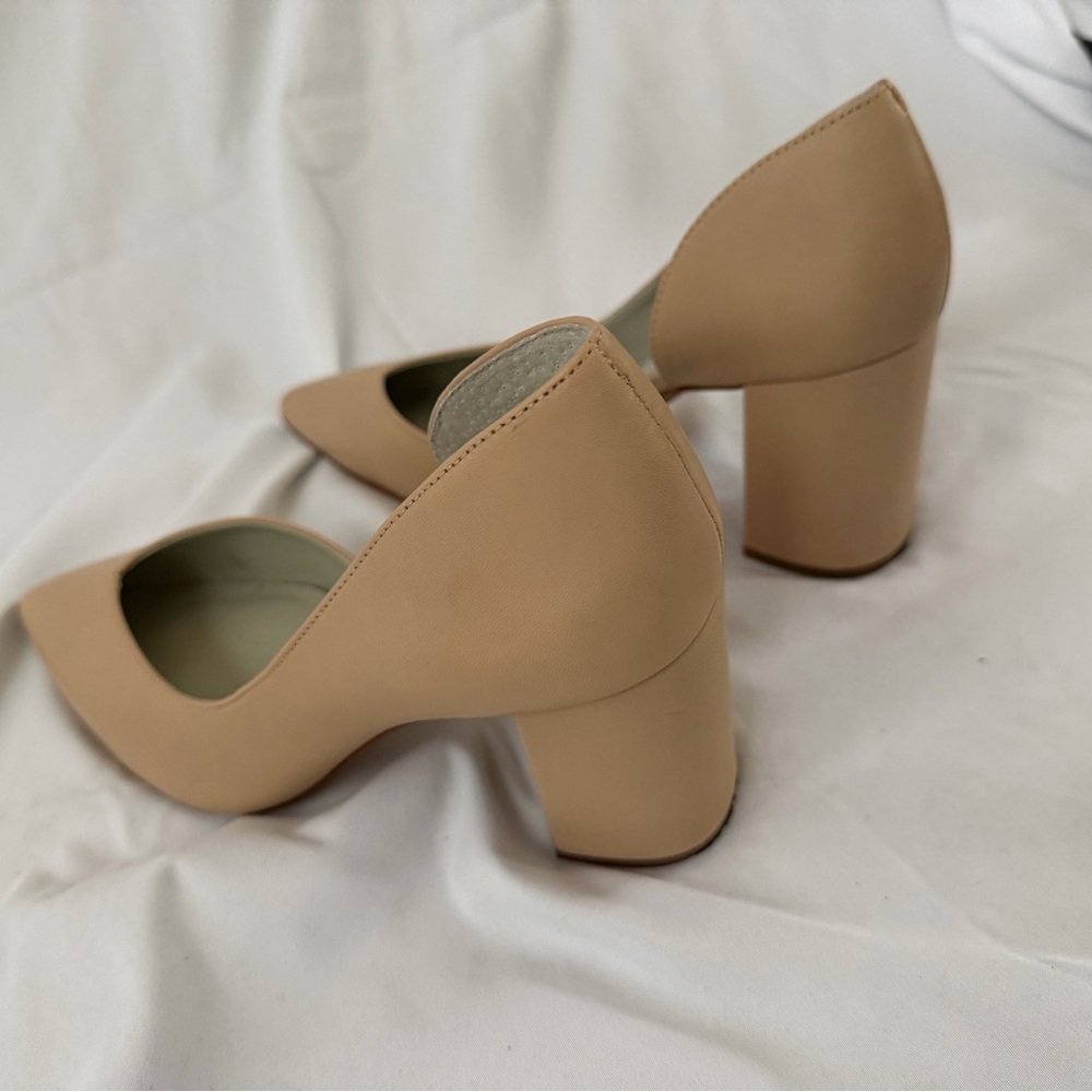 Tan pumps high heels - Picture 6 of 11